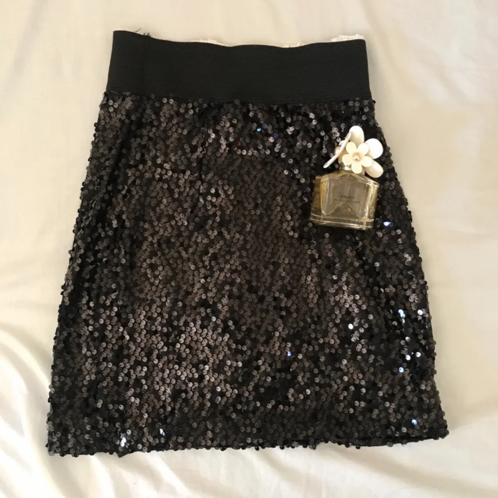 Black sequin sparkling skirt